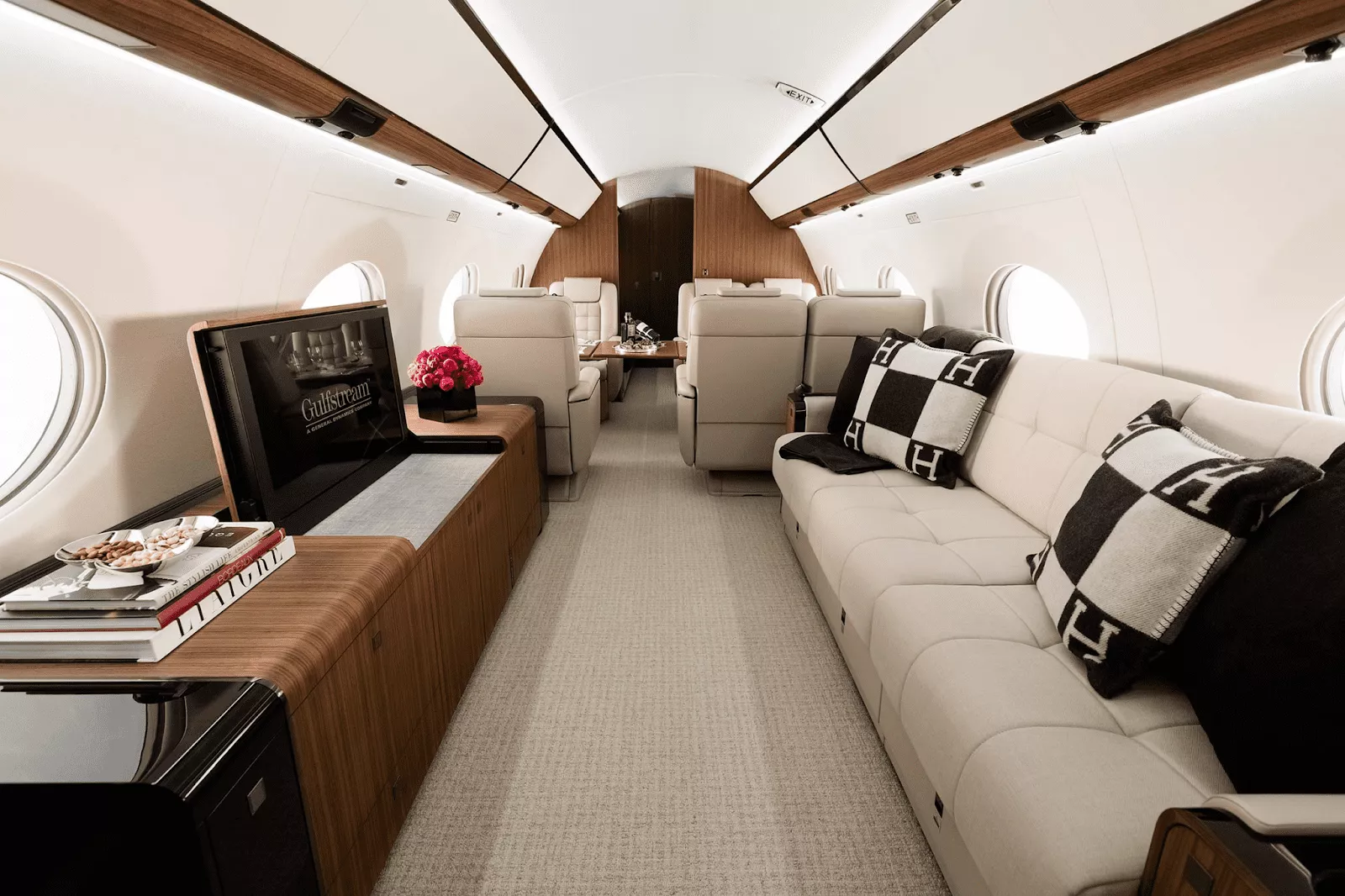 Gulfstream G650ER Cabin interior