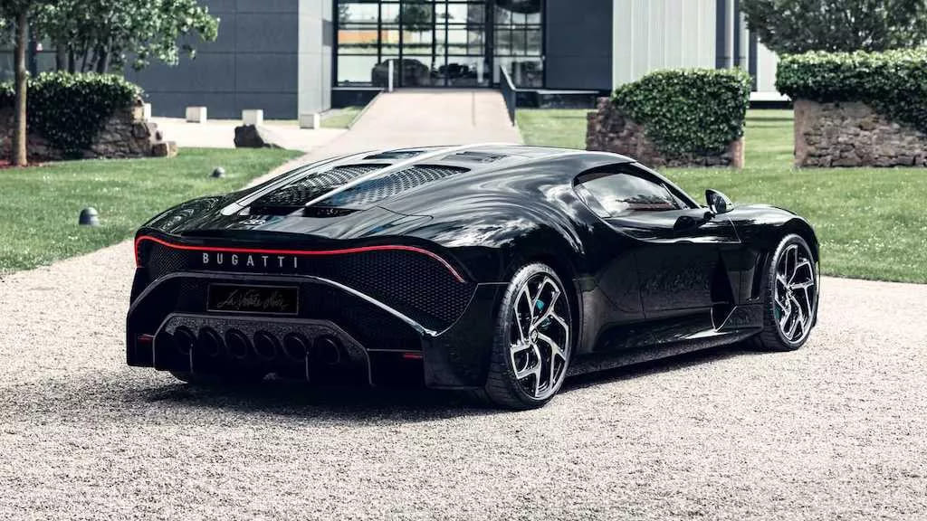Best Luxury Cars - Bugatti La Voiture Noire