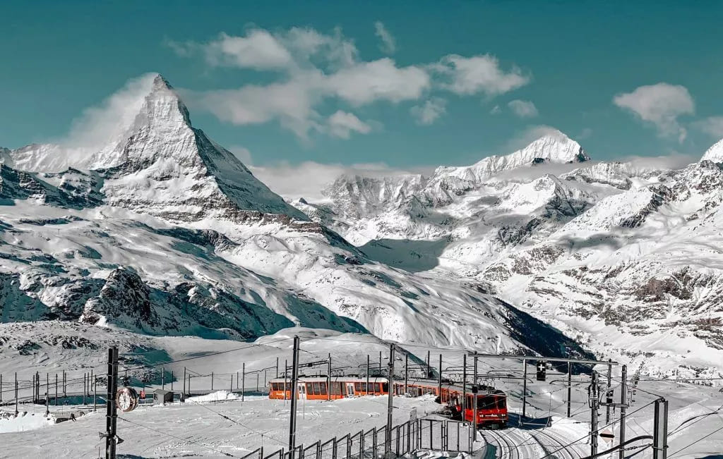Zermatt skiing