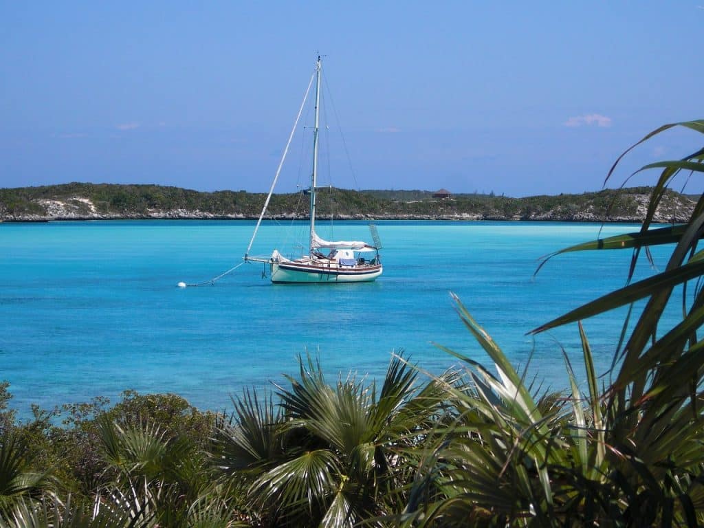 Yachting at Bahamas