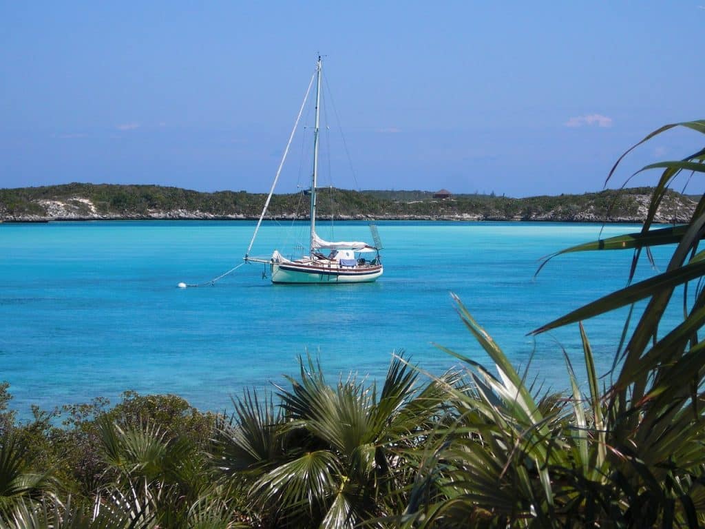 Yachting at Bahamas