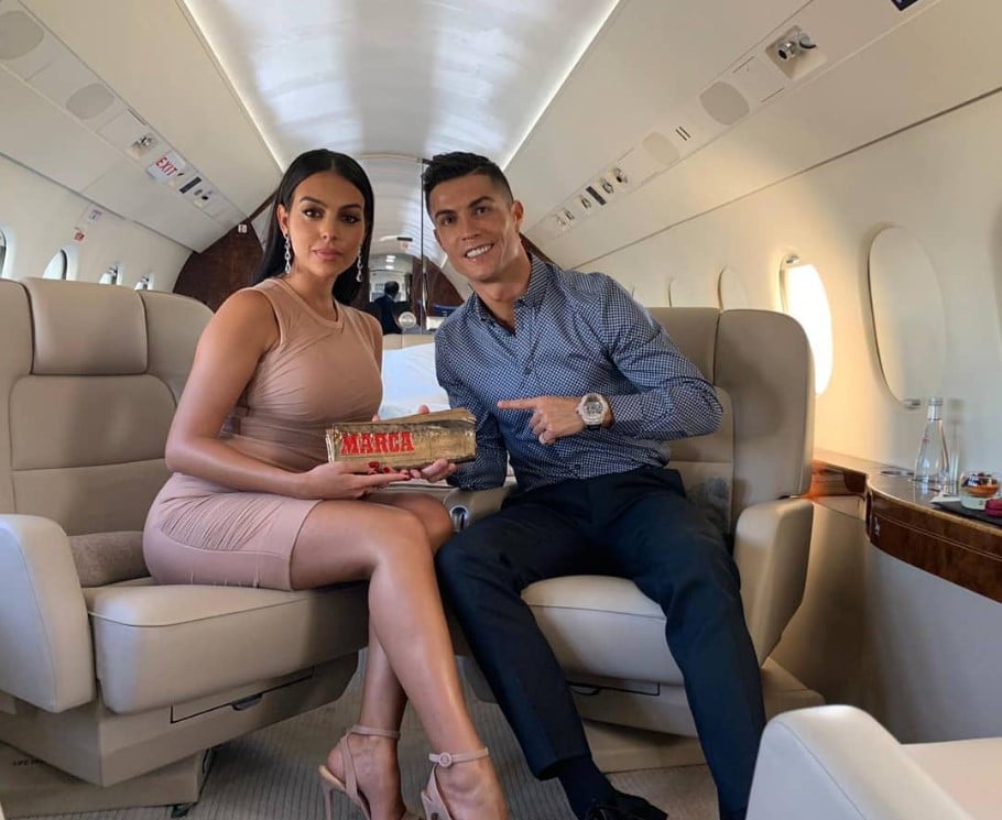 Georgina Rodriguez and Cristiano Ronaldo's Private Jet | Source: Cristiano Ronaldo Instagram Georgina Rodriguez and Cristiano Ronaldo's Private Jet | Source: Cristiano Ronaldo Instagram