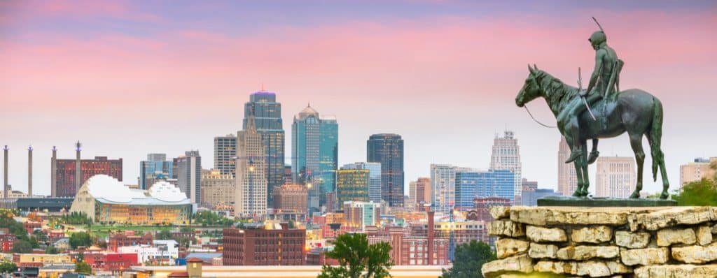 The Scout and the Kansas City Downtown Skyline. Fly Private Jet.