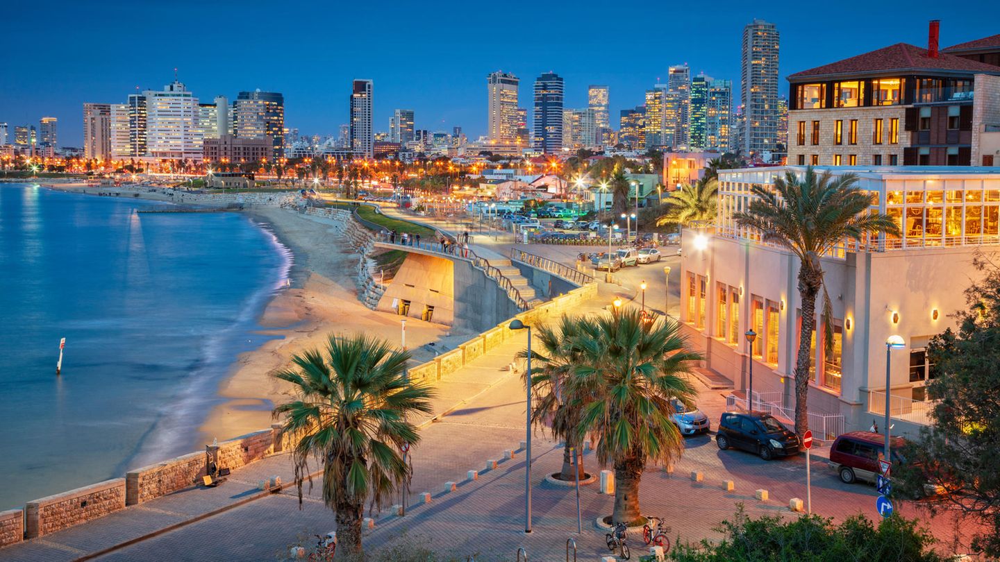 Tel Aviv Skyline.