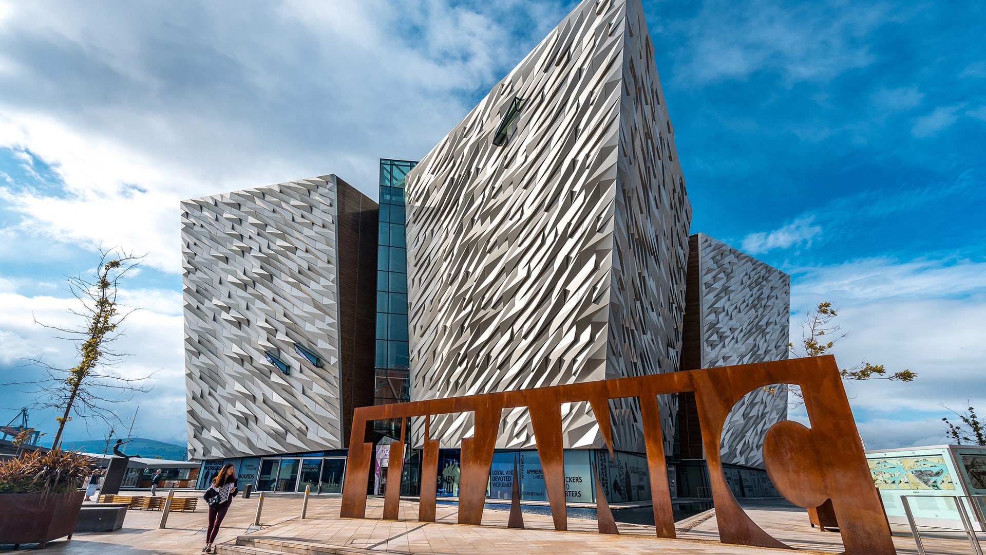 Titanic Museum. Fly Private to Belfast