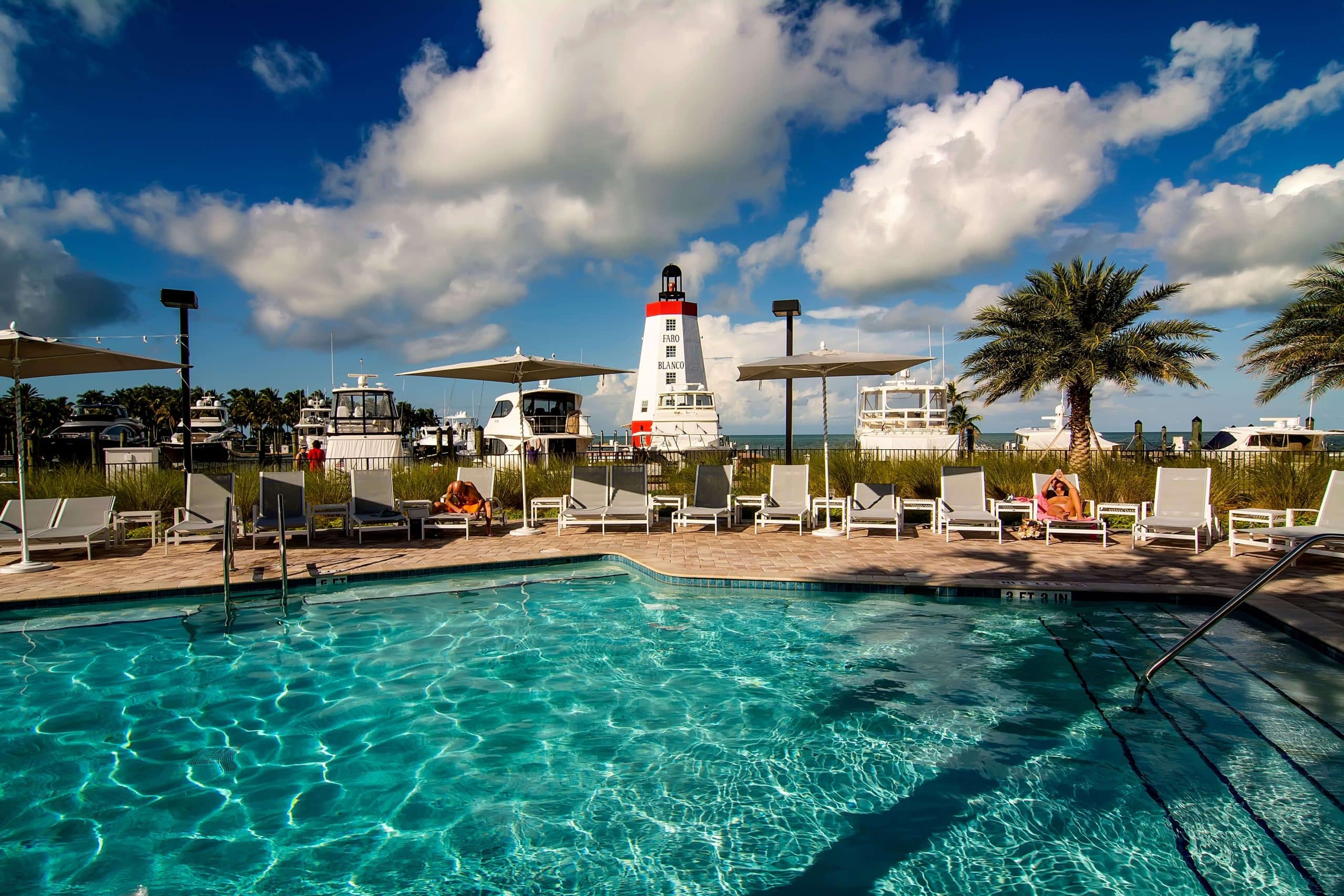 Faro Blanco Resort. Fly Private Jet to Faro.