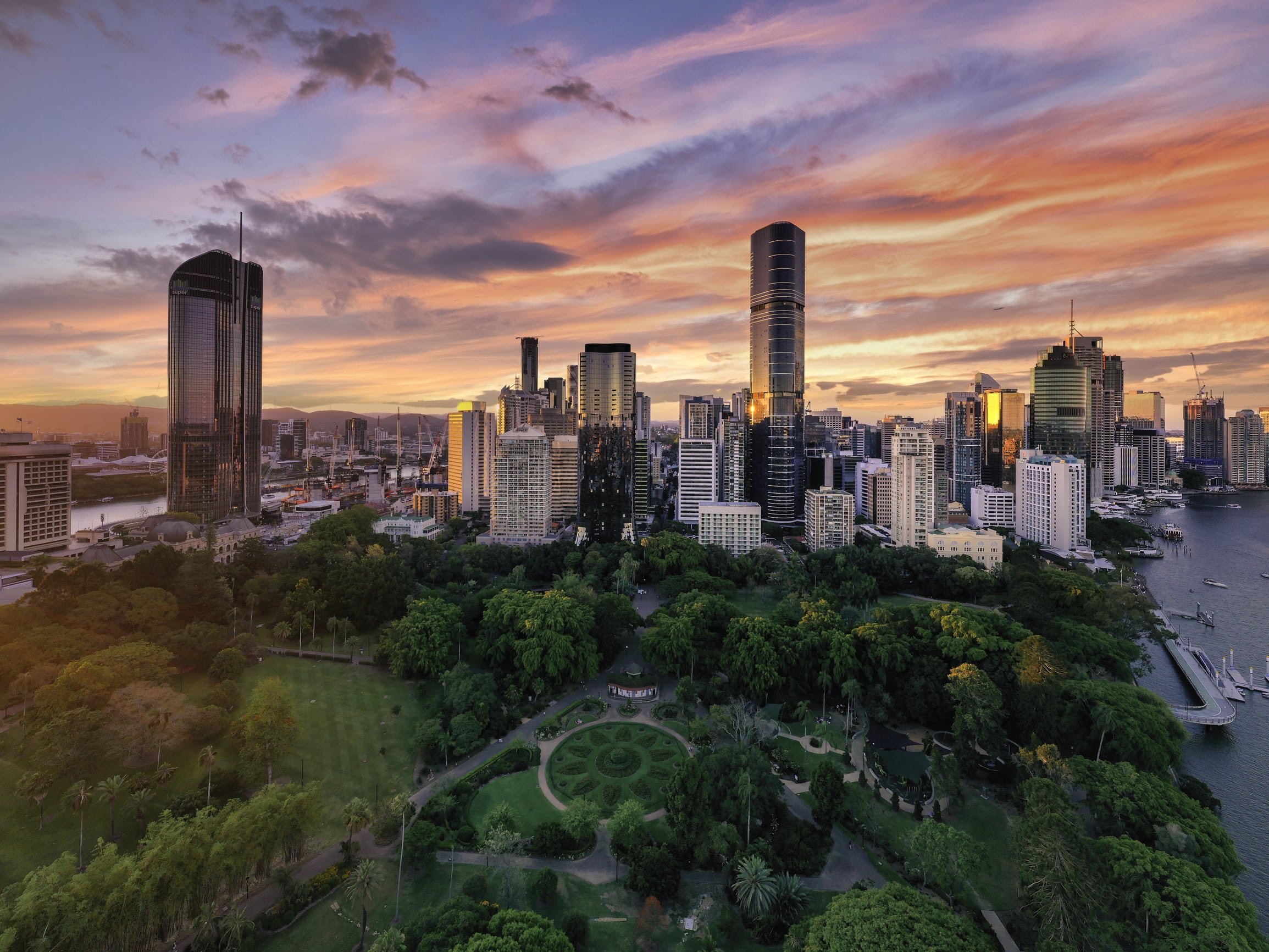 City Botanic Gardens. Fly Private to Brisbane.