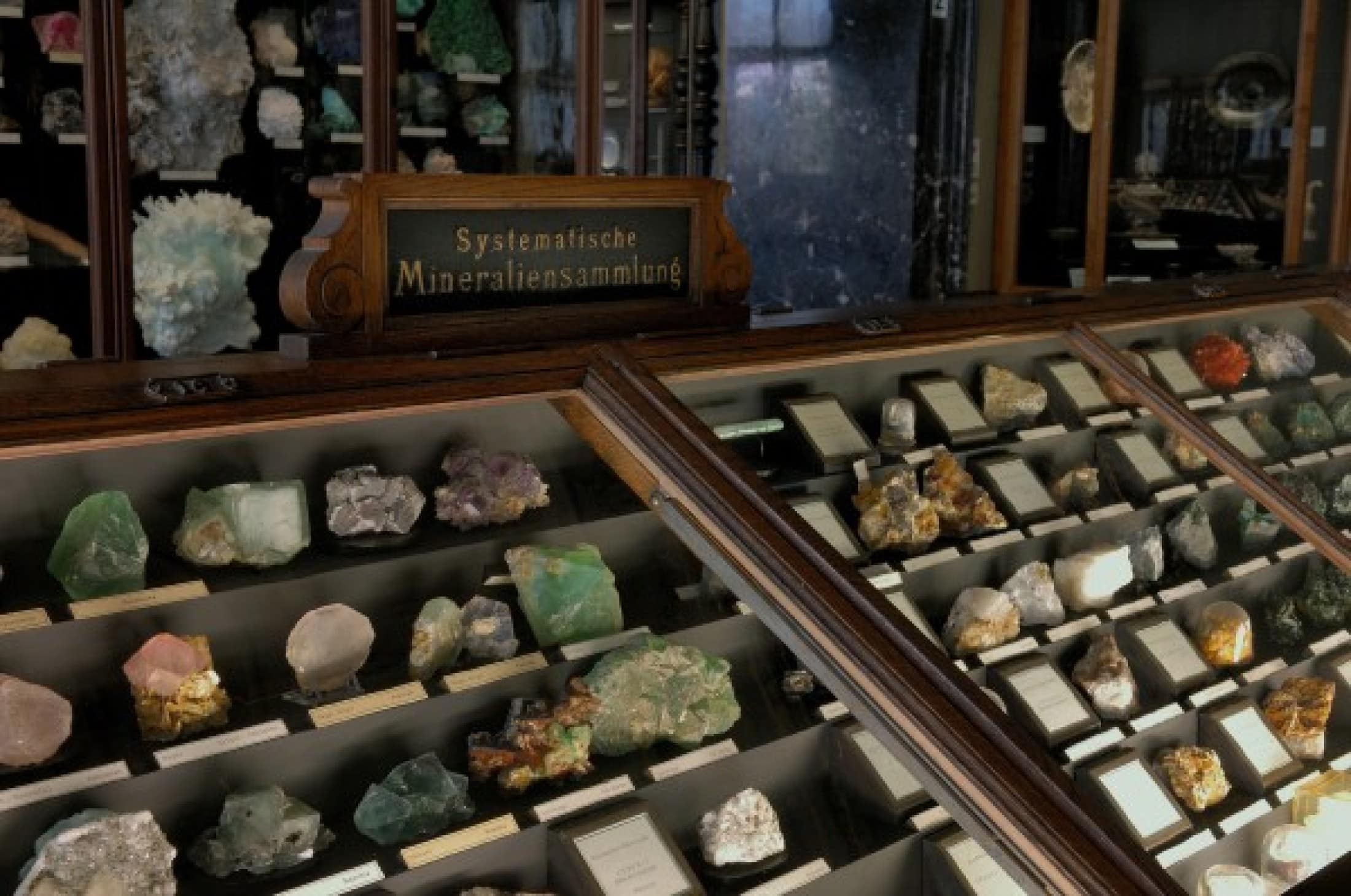 Museu de Mineralogia (Mineralogy Museum). Fly Private Jet to Belo Horizonte.